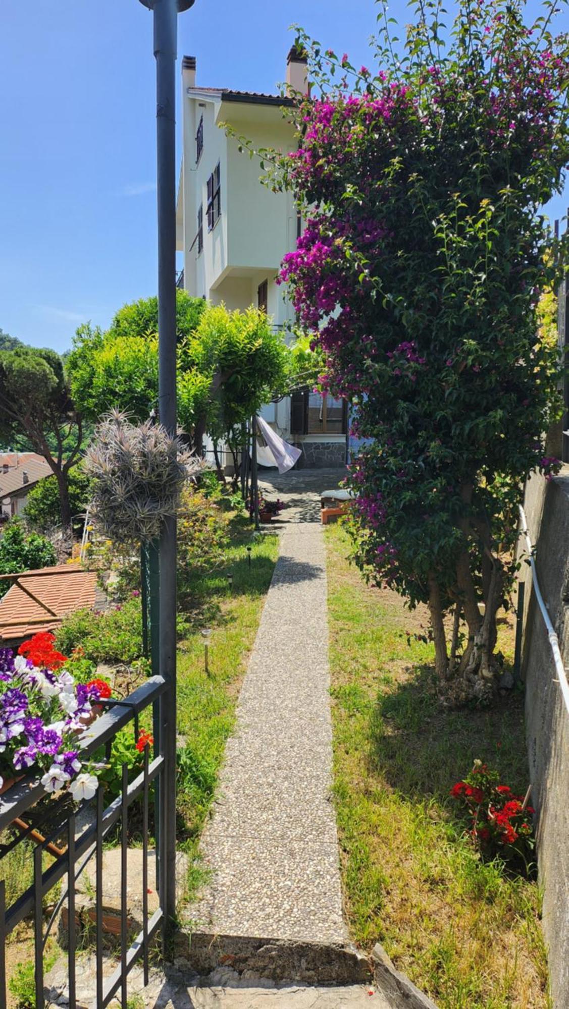 La Casa Dei Limoni Apartment คาซาร์ซา ลิกูเร ภายนอก รูปภาพ